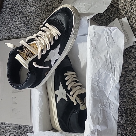 🔴SOLD🔴 Golden Goose MID STAR 2 - Picture 1 of 10